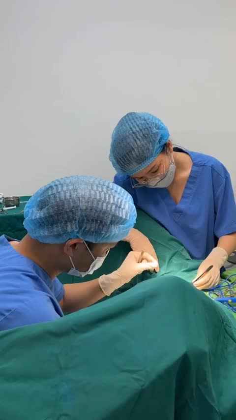 LÀM ĐẸP CÔ BÉ - GIỮ LỬA TÌNH YÊU